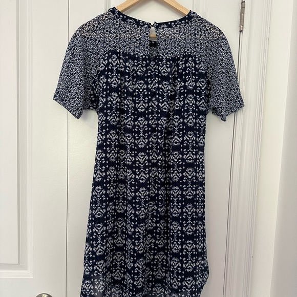 LOFT Dress - Picture 2 of 5